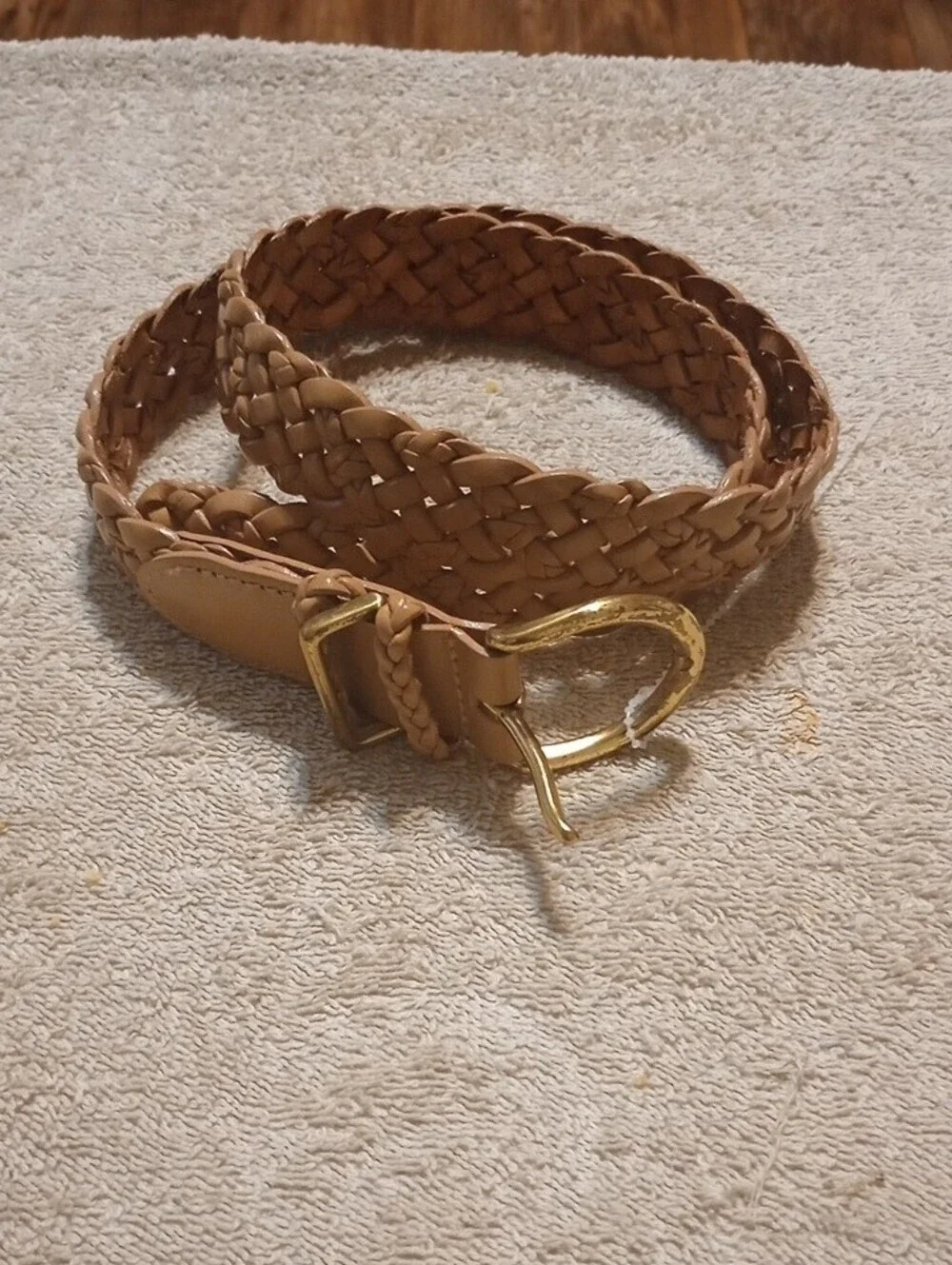 Women's Woven Tan Talbots Leather Belt with Gold-Tone Buckle Preowned